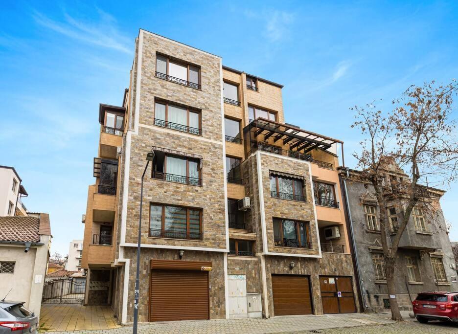 Dufti Home In Plovdiv Center & Old Town / Kapana Buitenkant foto